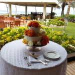 CANOE HOUSE - お花のウエディングケーキ