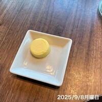 ポム・ダダン - 