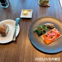 ポム・ダダン - 