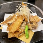 新味処山海 - カレイの唐揚げ