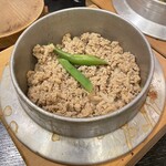 新味処山海 - 釜めし 鳥そぼろ