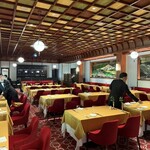 万平ホテル メインダイニングルーム - 