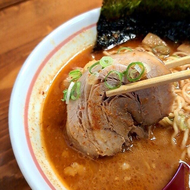 らーめん越乃屋 - 旭川四条（ラーメン）の写真