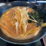 ごはん屋 花りん - とんこつネギラーメン