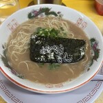 とんこつラーメン よかろうもん - 