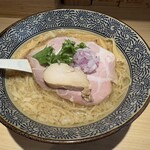 地鶏と伊勢海老 中華そば 聖 - 