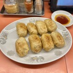 ギョウザの萬金 - 焼き餃子8個