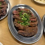 大衆肉酒場 赤羽 ふじ屋 - 