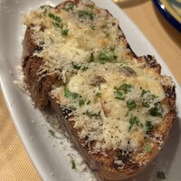 トラットリア ラ グロッタ - 
