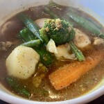 レッドチリ - チキンスープカレー