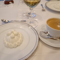 東京會舘 銀座スカイラウンジ - マロンシャンテリー&コーヒー