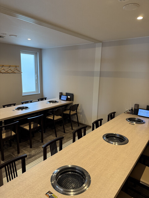 阿寒モルト牛 昭和店 - 新富士（焼肉）