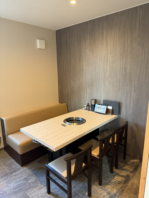 阿寒モルト牛 昭和店 - 新富士（焼肉）の写真