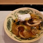 馬車道 大かわ - 焼胡麻豆腐とフカヒレ餡掛け