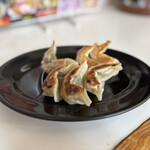 ラーメンとん太 - 手作りギョーザ（6コ入）300円