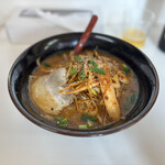 ラーメンとん太 - みそネギラーメン 930円