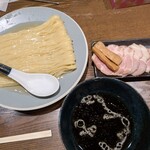 RAMEN and TSUKEMEN Number.6 - 