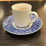 神戸たむら - このカップ&ソーサーが某コーヒーメーカーのものとは！オシャレだよ。
