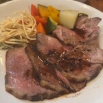 肉バル HATTORI - イベリコ豚ローストポークトリュフソース