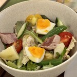 Crossroads Kitchen - 