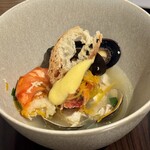 Crossroads Kitchen - 