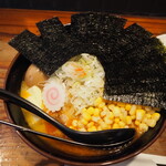 銀のくら - 辛みそ全部のせらーめん