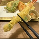 京出汁おでんと旬菜天ぷら 鳥居くぐり - 