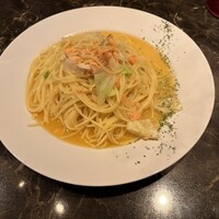 Magnolia - オイル系:サーモンとキャベツのパスタ　大盛り