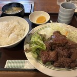 焼肉ハウスモンモン - 