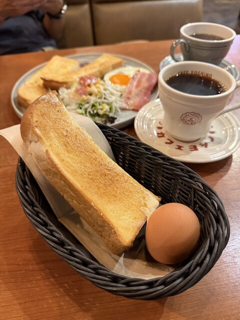 Cafe Yoshino Shonai Ryokuchi Koen Ten