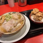 コマル飯店 - 