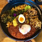 SPICY CURRY 魯珈 - 