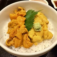 函館うに むらかみ 日本生命札幌ビル店 - 食べ比べ丼 レギュラーサイズ 10835円
                    （塩水バフンウニ30g、ムラサキウニ40g）