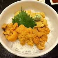 函館うに むらかみ 日本生命札幌ビル店 - 食べ比べ丼 レギュラーサイズ 10835円
                    （塩水バフンウニ30g、ムラサキウニ40g）