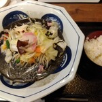 長崎ちゃんぽん リンガーハット - 料理写真:ブラックちゃんぽんとごはん