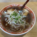 南里飯店 - 料理写真:ラーメン