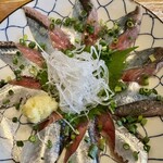 武寿司 - 新鮮な秋刀魚のお刺身→醤油付けずに味わいました