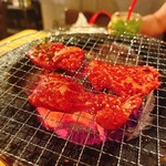 ホルモン焼もんもん - お肉！炭火七輪で焼くお肉は絶品です！