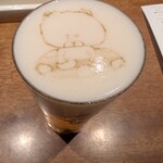 熊の焼鳥106 - ビールにラテアートが