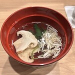 やきとり 鳥はし - 松茸のお吸い物