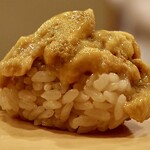 鮨 やすみつ - 三陸 紫雲丹