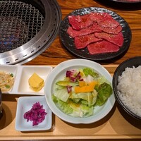 松庵 韓菜房 栄大津通店 - 