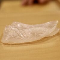 鮨 やすみつ - 目一鯛