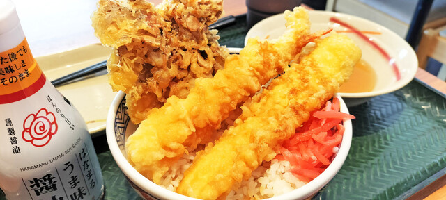 はなまるうどん&times;吉野家 十和田店 - 十和田市（うどん）の写真