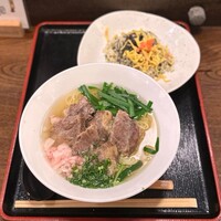 馬春楼 - 馬油ラーメン(1,100円)
                    阿蘇高菜飯セット(+550円)