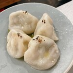 東京ギョーザスタンド ウーロン - 