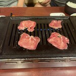 焼肉ひげ - 