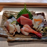 Sushi Dining Ajito - Assorted Sashimi Omakase