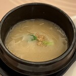 天厨菜館 - 土鍋フカヒレスープ