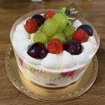 シャトレーゼ 八千代大和田店 - 山梨県産ぶどうのデコレーション14cm (9月限定)2,700円